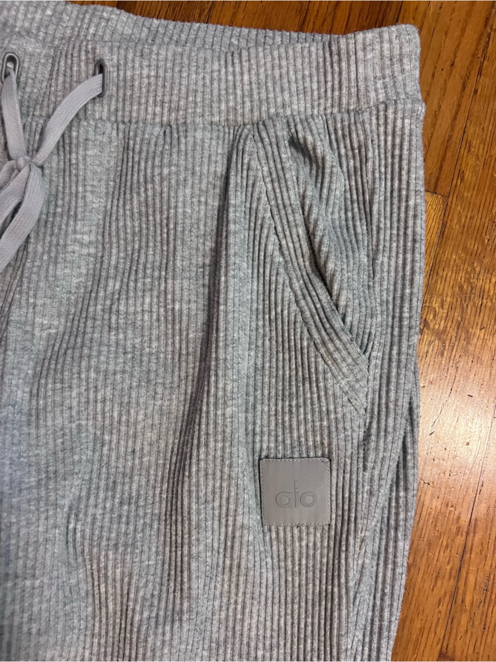 ALO Yoga Ribbed Track Joggers in Light Gray
